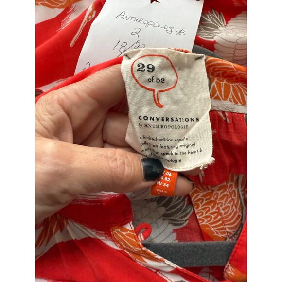 Conversations by Anthropologie 29 of 52 Blouse Women's 2 Crane Print Red Orange - Picture 4 of 5
